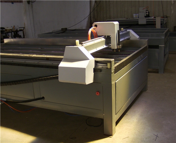 數(shù)控等離子切割機