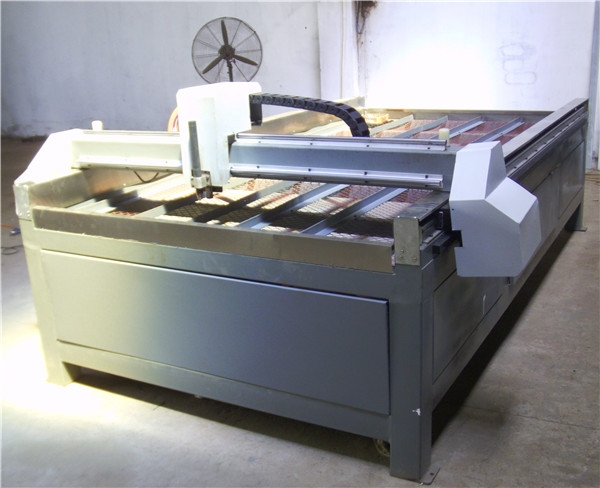 數(shù)控等離子切割機